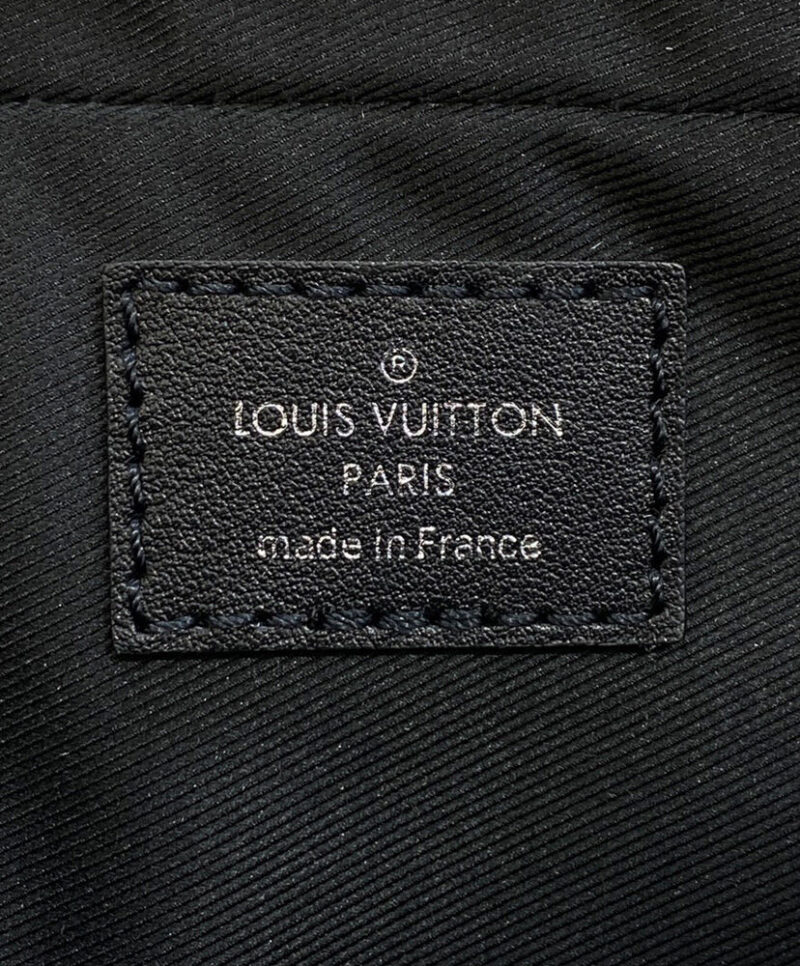 Louis Vuitton Porte-Documents Voyage PM M46457 Black